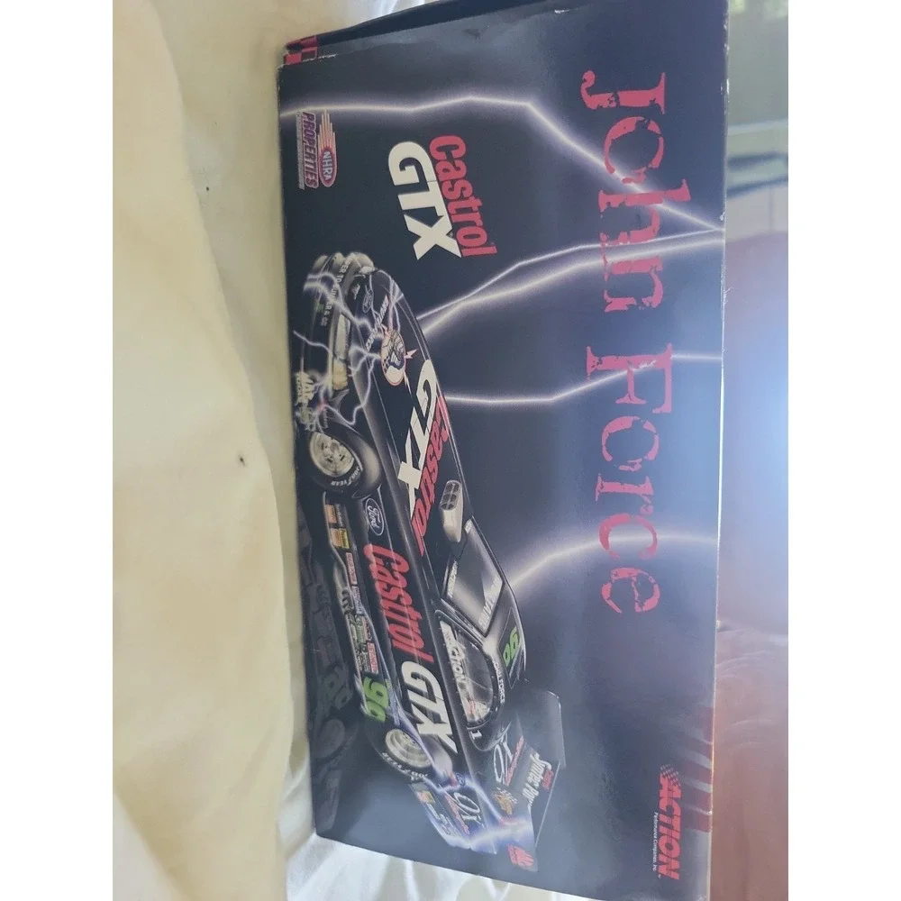 2000 John Force Funny Car Limited Edition 9x Champion Castrol GTX